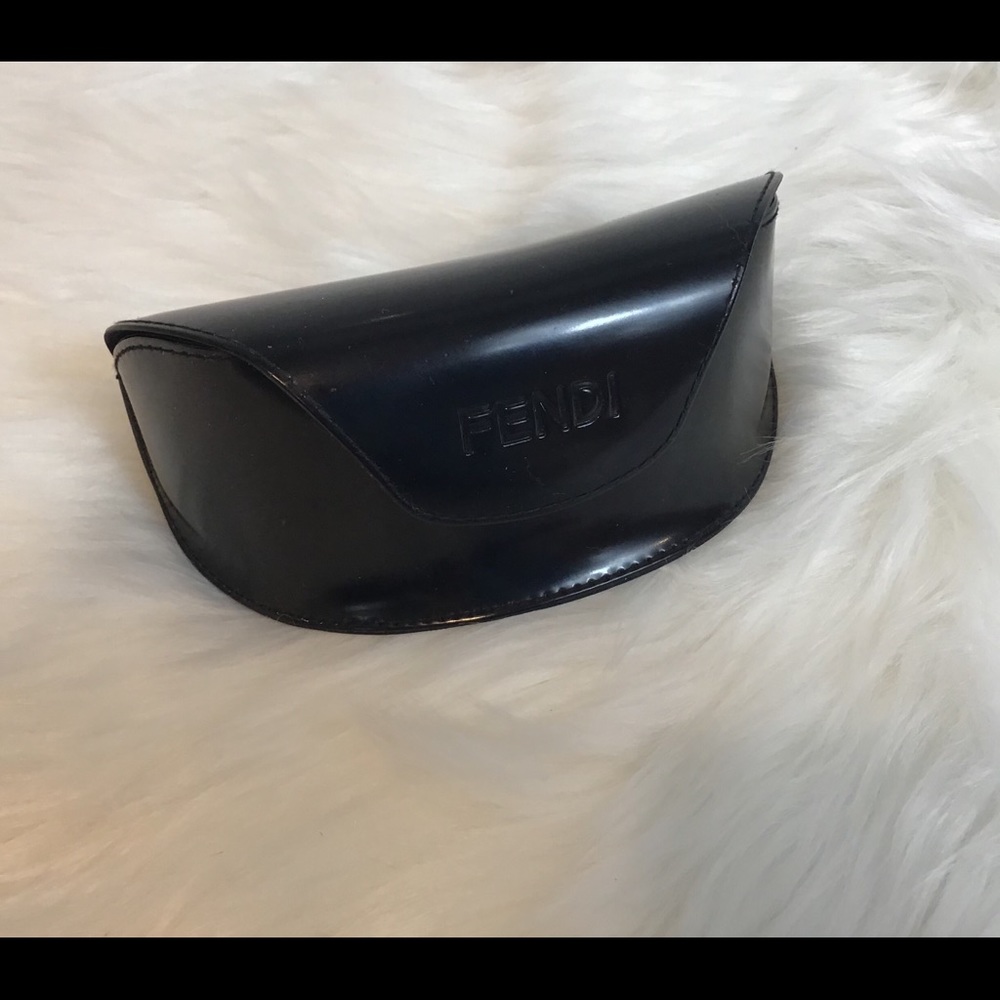 FENDI LOGO INSIGNIA FRAMES - Picture 6 of 6